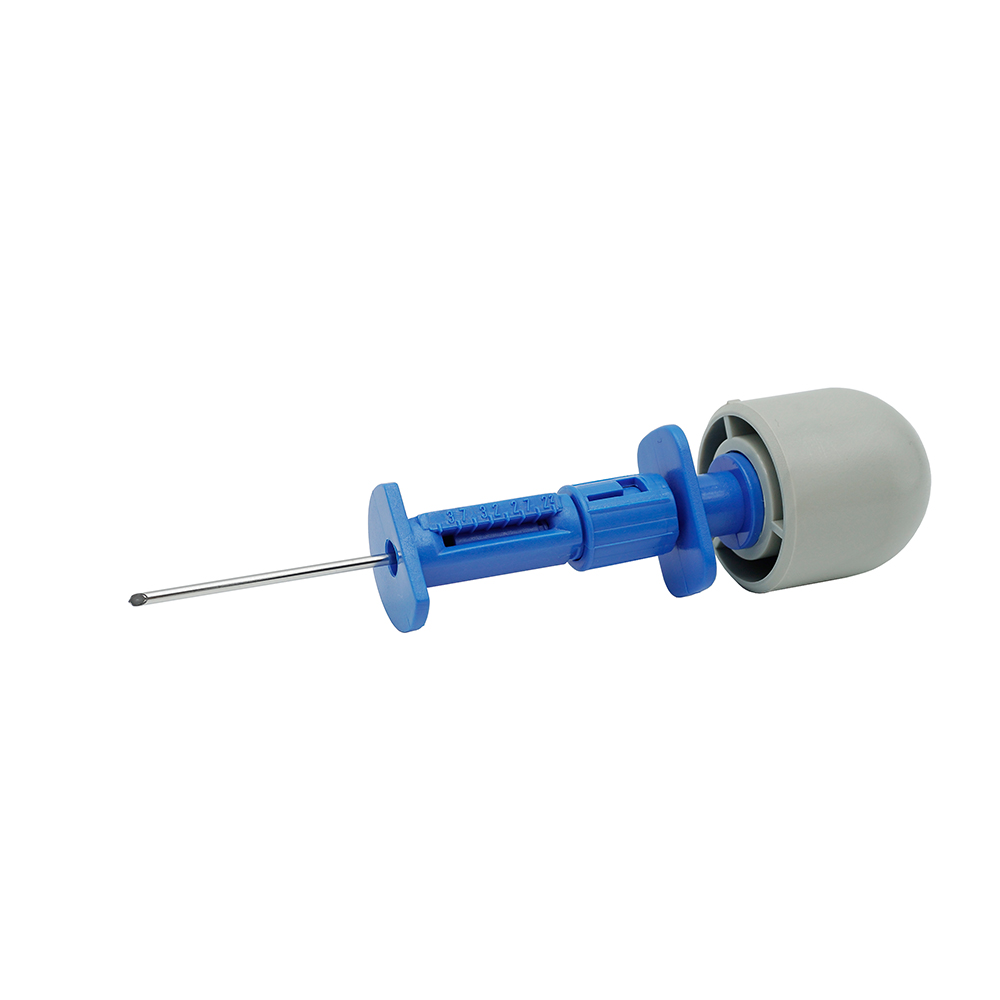 ADJUSTABLE BONE MARROW PUNCTURE NEEDLE